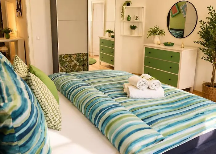 Lebe Im Kunstviertel Beim Hundertwasserhaus L Hg12 Apartmán *